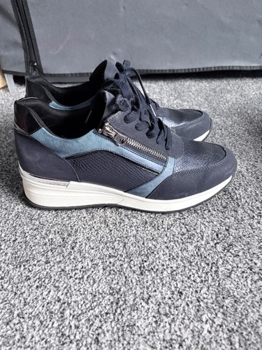 Women navy pavers trainers - women's,