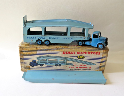 Dinky 582 bedford - 582, car