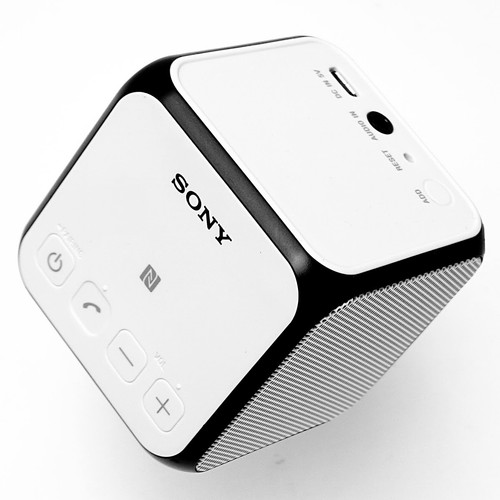 Sony srs x11 personal audio - sony, srs-x11