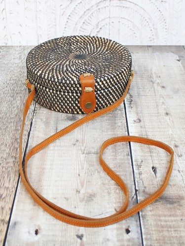 Round two tone rattan - two,