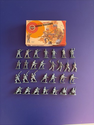 Airfix toy soldiers boxed - soldiers,