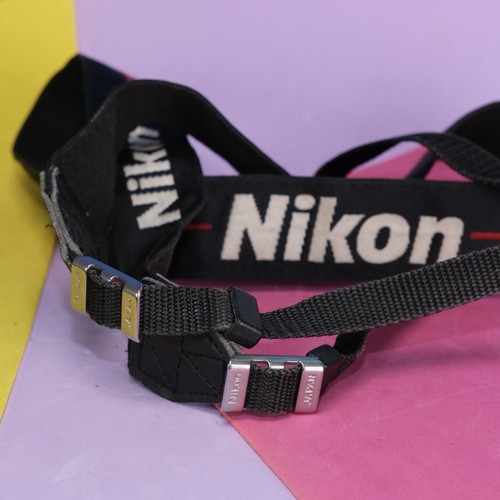 Genuine used intact nikon - used,