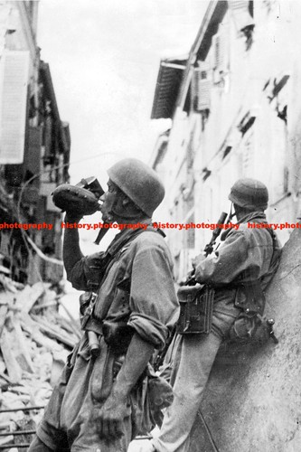 F027489 german paratroopers - f027489,