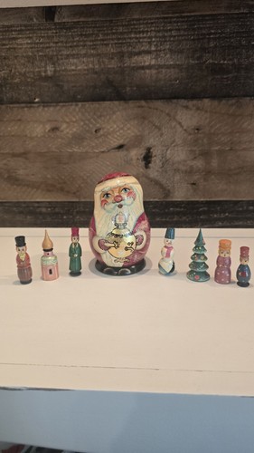 Russian matryoshka nesting - matryoshka,