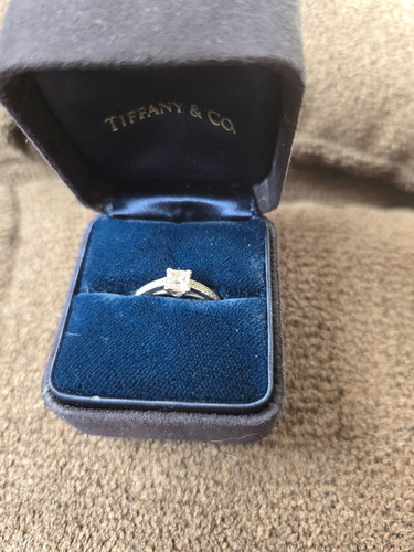 Tiffany platinum - &,