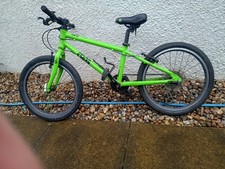 Frog 55 Unisex Green Lightweight Bike 20 inch wheels ages 5-8