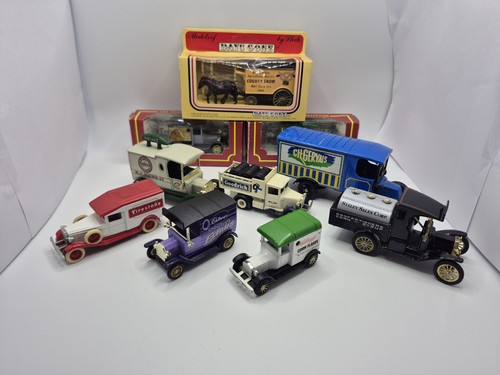 Vintage model cars vans corgi - model,