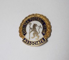 CHELSEA FC  - VINTAGE  ENAMEL COFFER BADGE - ASSOCIATE.