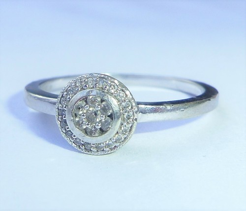 9ct white gold - 9ct,