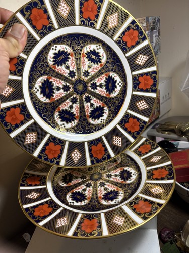 Royal crown derby old - crown,