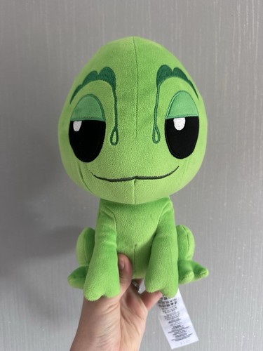 Disney store rapunzel - disney, pascal
