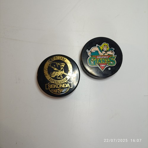 Ice hockey pucks off - 2,