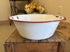 Large Enamel Ware Tub Basin