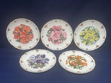 ROYAL ALBERT THE QUEEN