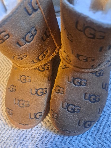 Baby uggs size - size, 7