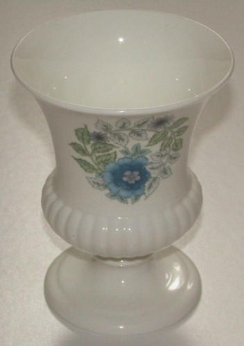 Wedgwood clementine large urn - clementine,