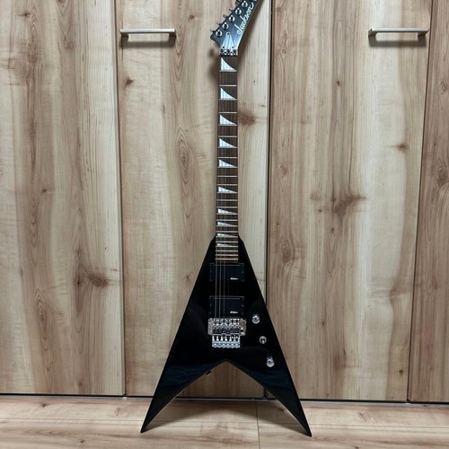 Jackson electric guitar - v,