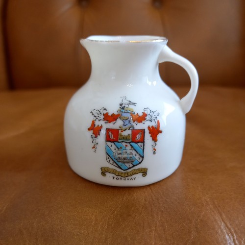 Goss crested china model - wh,