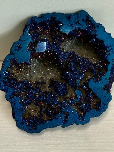 Sapphire aura quartz - sapphire, half