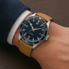 Custom Mod 41mm Blue Dial Date