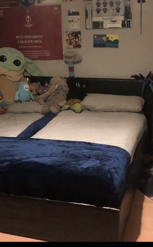 Single gas lift - bed, with