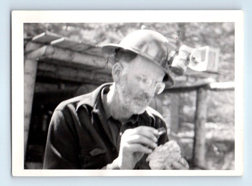 Old vintage photo solo man - old,