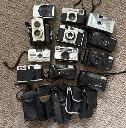 Job lot assorted cameras - 13,