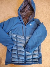 Mountain Hardwear  Down