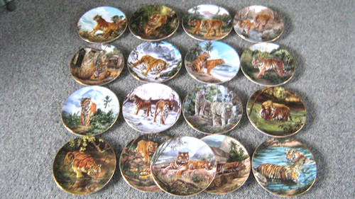 Royal doulton plates - royal,