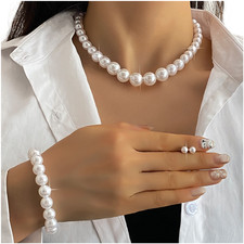 Vintage Pearl Jewelry Set for