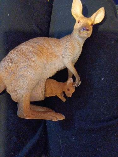 Elc aaa large kangaroo - elc,