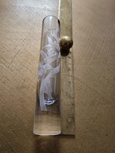 Stuart crystal strathearn - stuart,