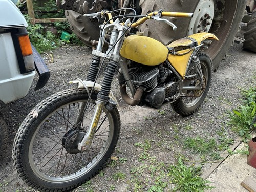 Suzuki rl250 beamish barn - suzuki,