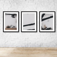 Minimalist Black Line Abstract