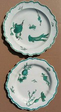 2 Early Wedgwood Creamware Concology Seaweed Pattern Feather Edge Plates C1770