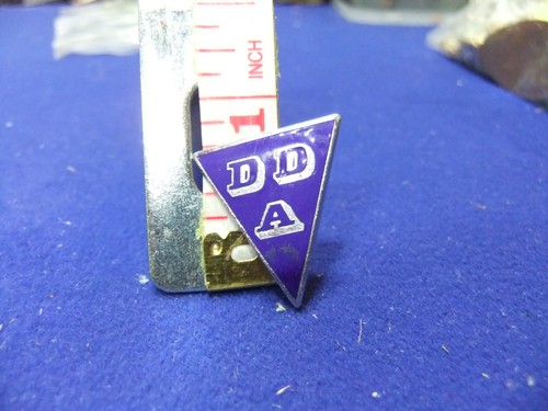 Badge motor car - motor, dda