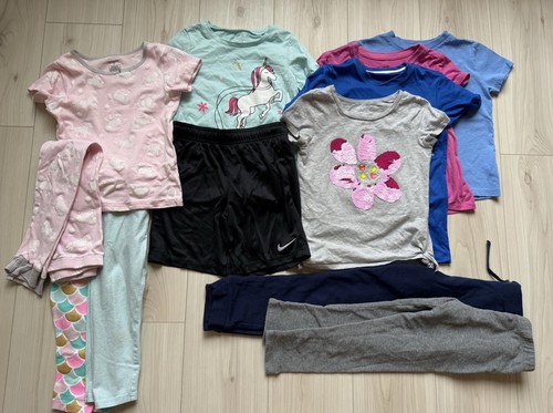 Girls clothing bundle lot size - clothing,