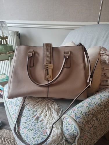 Excellent condition stylish - excellent,