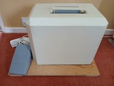 Bernina 1015 Sewing Machine