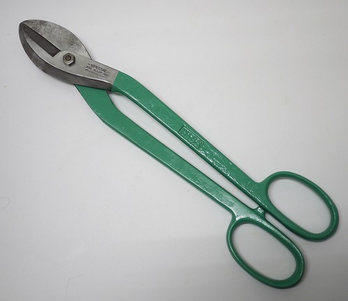 Large vintage wiss - large, '5'