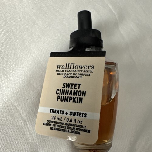 Bath body works wallflower - &,
