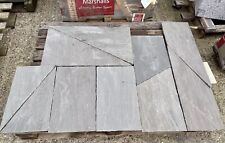 QUALITY MARSHALLS GREY SANDSTONE 22MM CALIBRATED PATIO PACK - MIXED SIZES