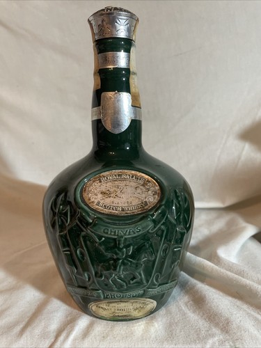 Chivas royal salute - salute, year