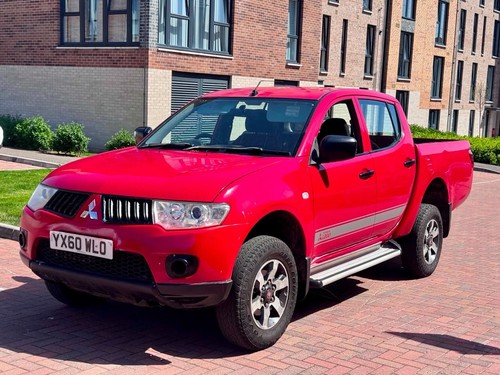 Mitsubishi l200 pickup 4x4 - mitsubishi,