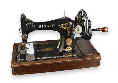 Antique singer 128k hand - 128k, hand-crank
