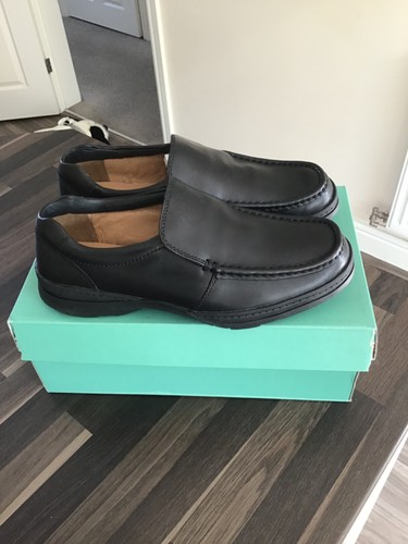 Clarks line out - clarks,