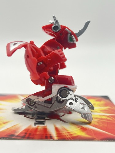 Bakugan pyrus titanium - pyrus,