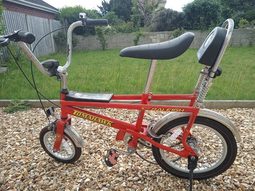 Raleigh tomahawk colour - red,