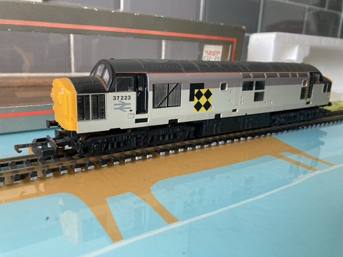 Lima gauge class - gauge, 37