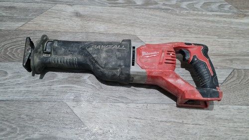 Milwaukee m18bsx 18v - milwaukee,